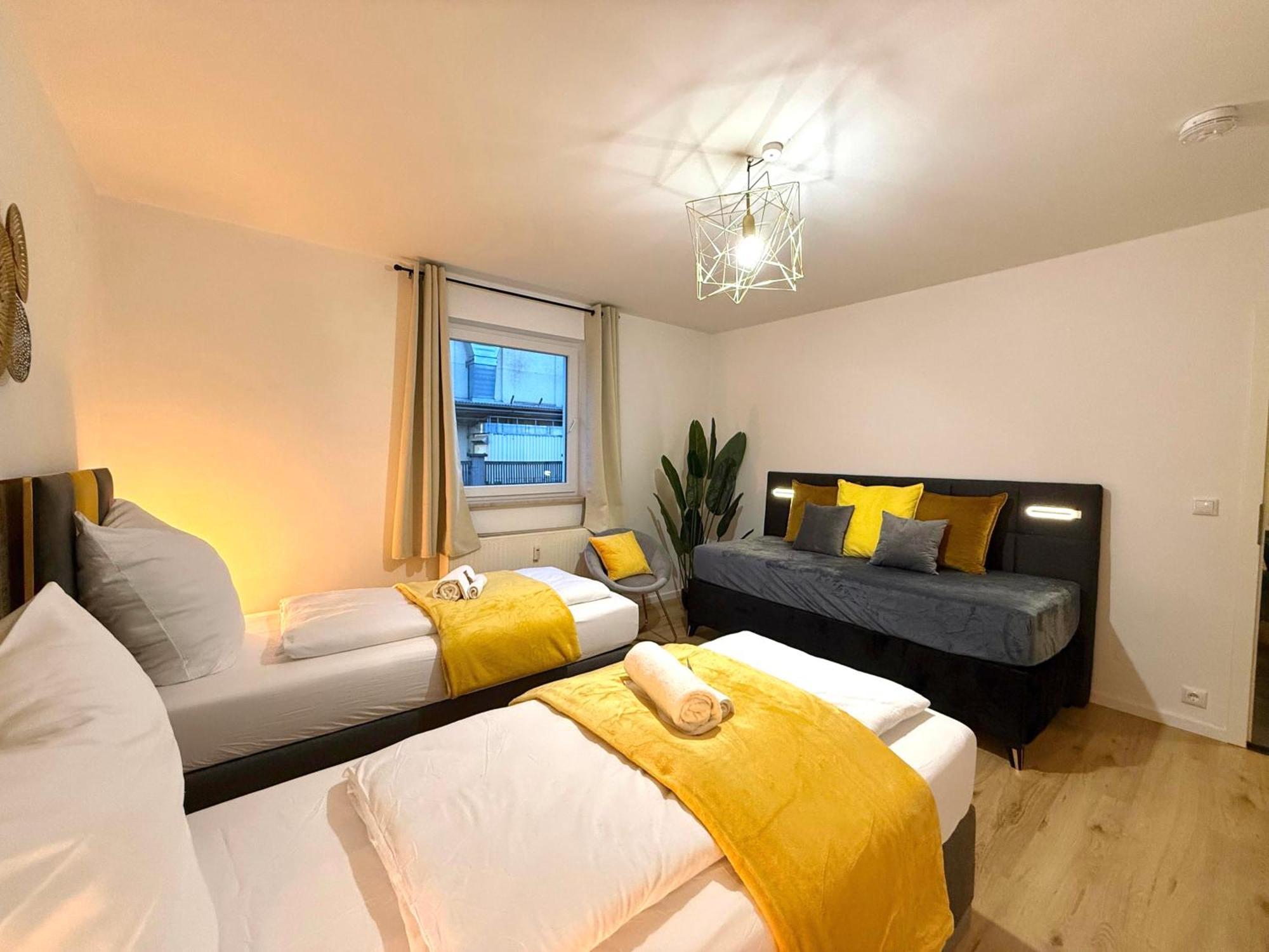 Yay - 65M2 Apartment Am Bahnhof - Smart Tv - Internet - Kaffee - Waschmaschine - Trockner Muehldorf am Inn Exterior photo